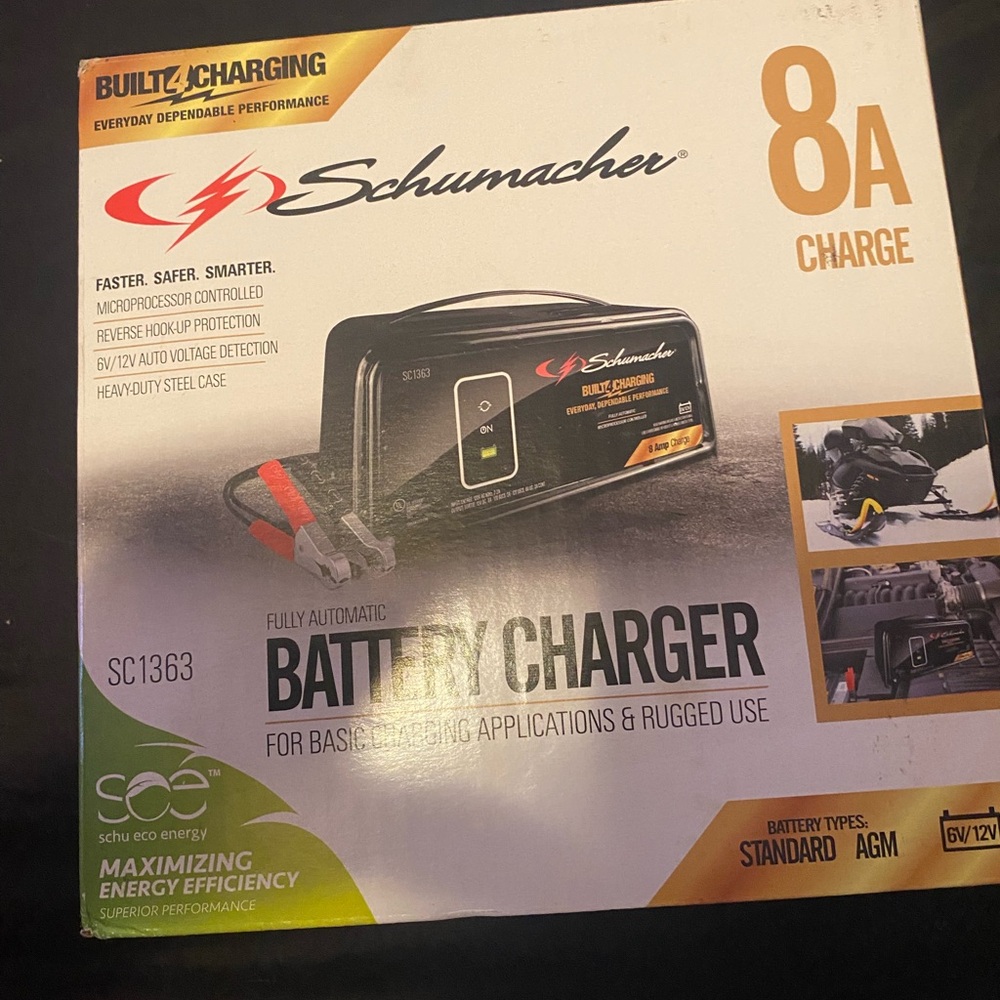 Black Battery Charger - 8A